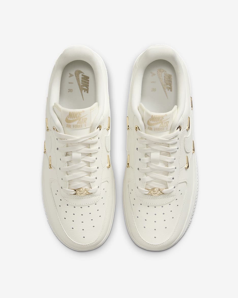 Nike air force 1 gold metallic best sale